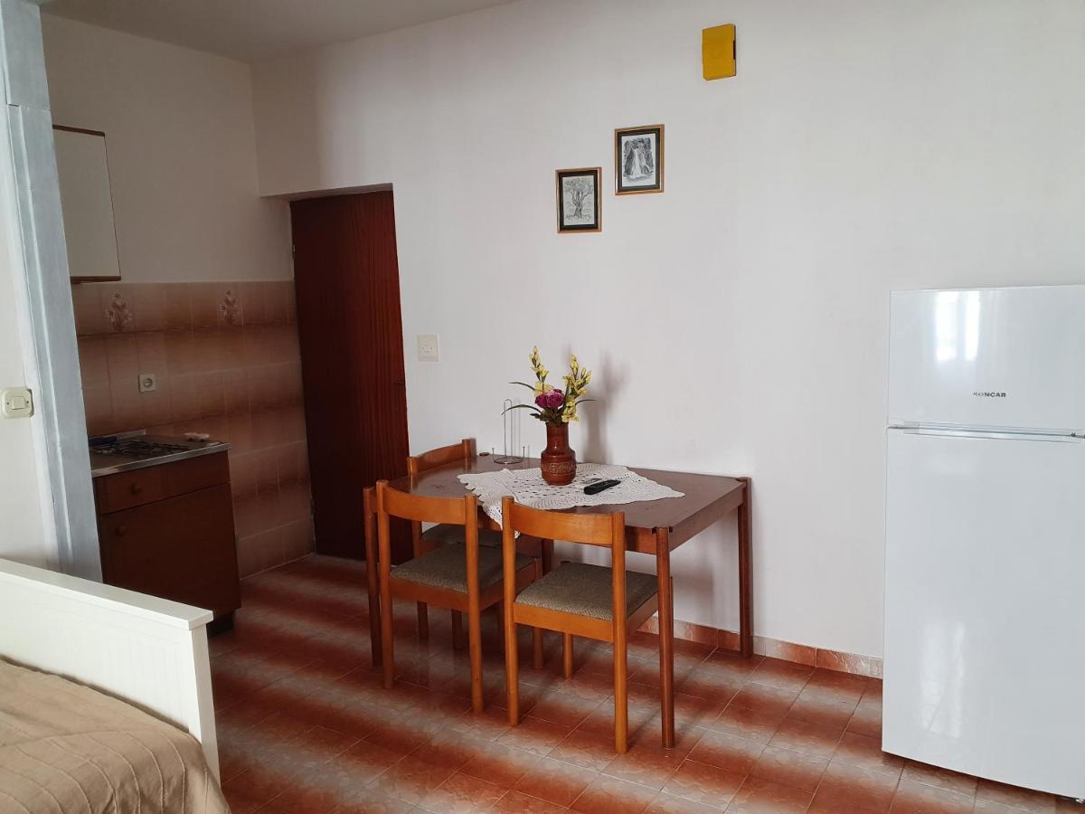 Aenona Sunny Apartment Vrsi Buitenkant foto