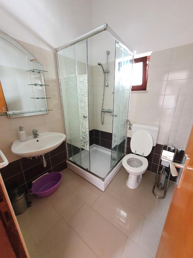 Aenona Sunny Apartment Vrsi Buitenkant foto