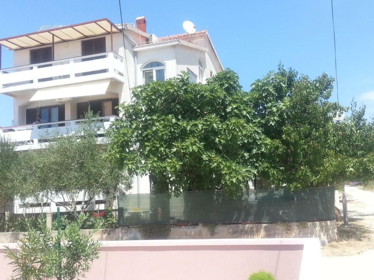 Aenona Sunny Apartment Vrsi Buitenkant foto